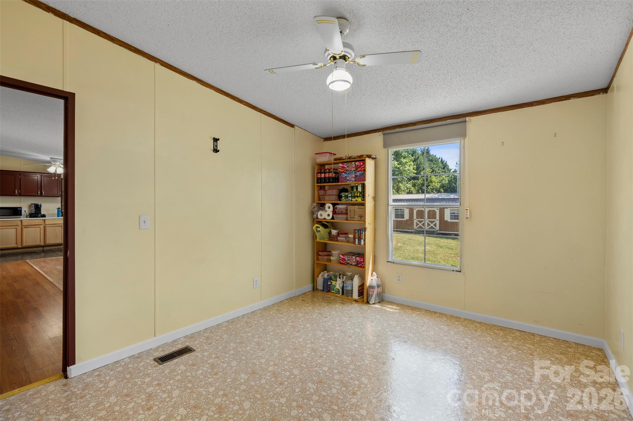 2095 Wildwood Drive Hickory NC 28601