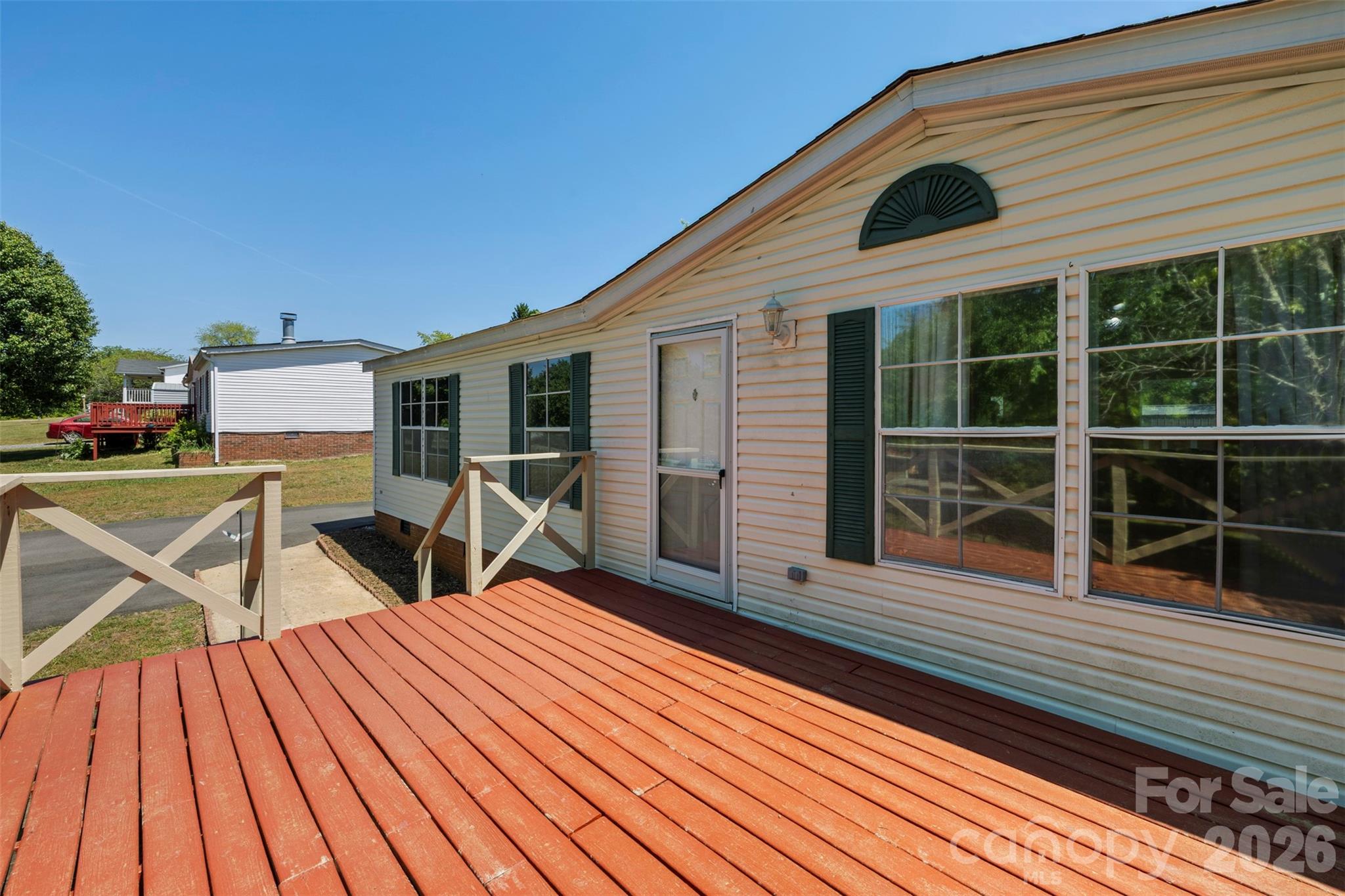 2095 Wildwood Drive Hickory NC 28601