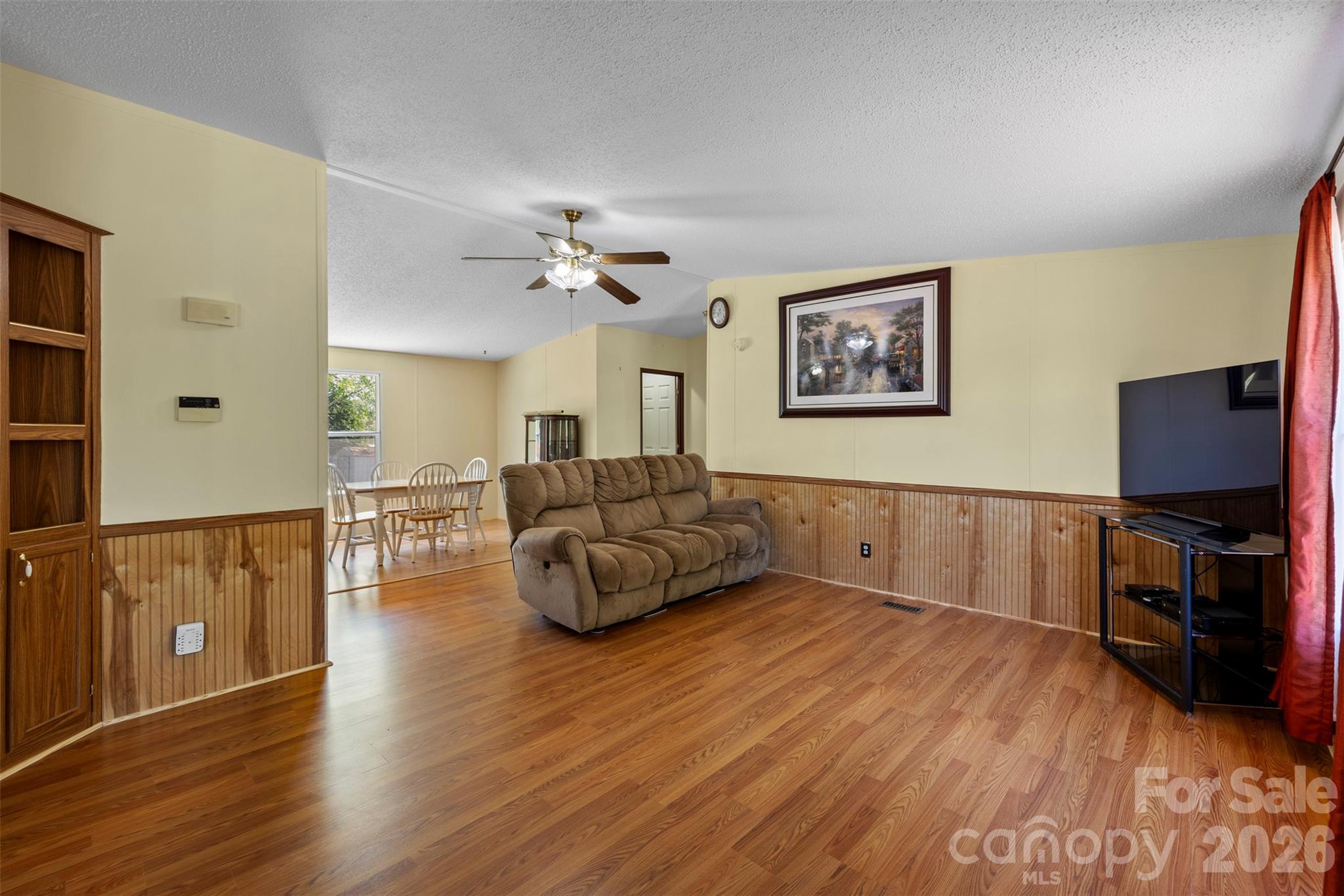 2095 Wildwood Drive Hickory NC 28601