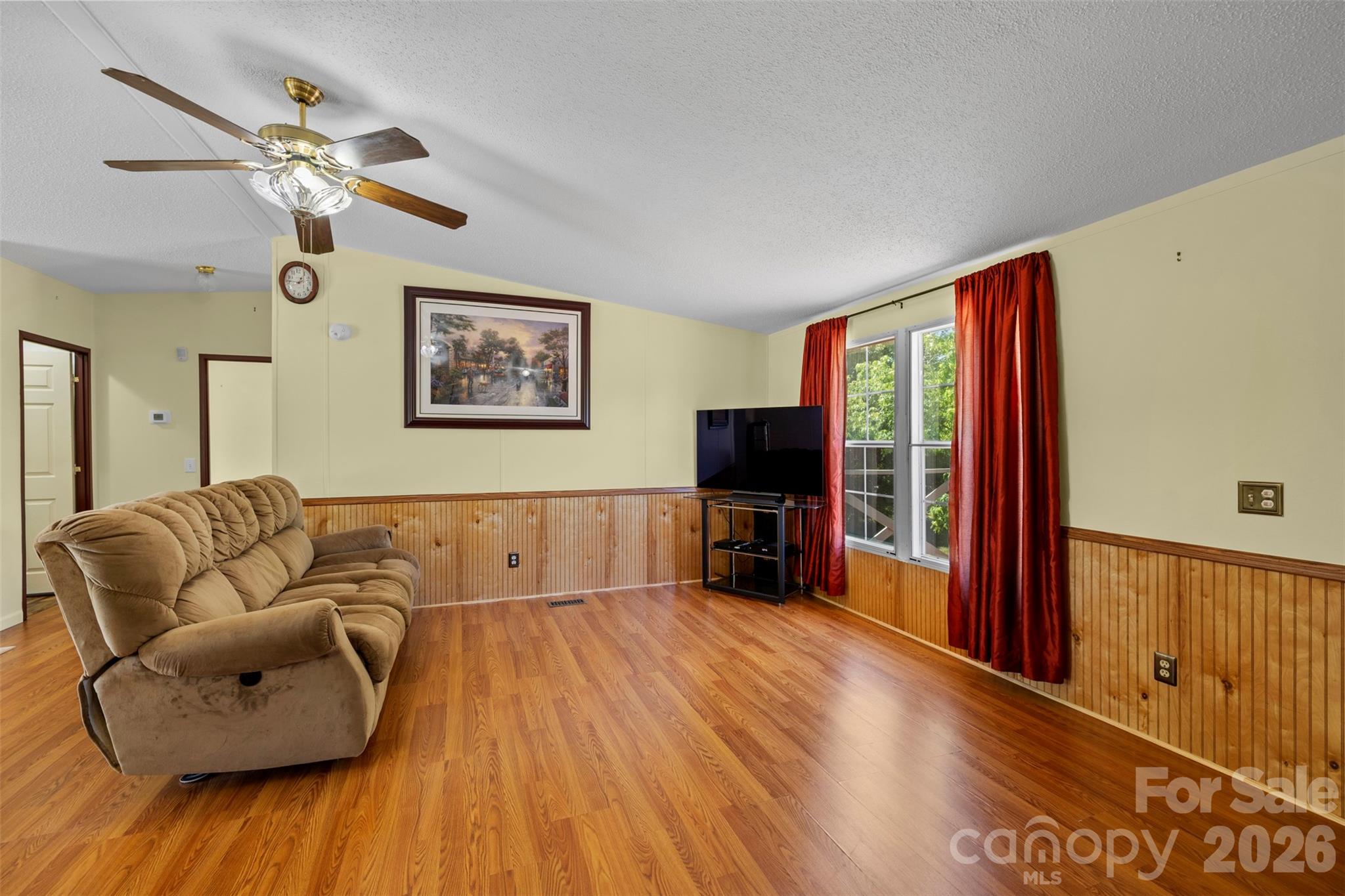 2095 Wildwood Drive Hickory NC 28601