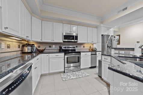 196 Arnold Palmer Drive Advance NC 27006