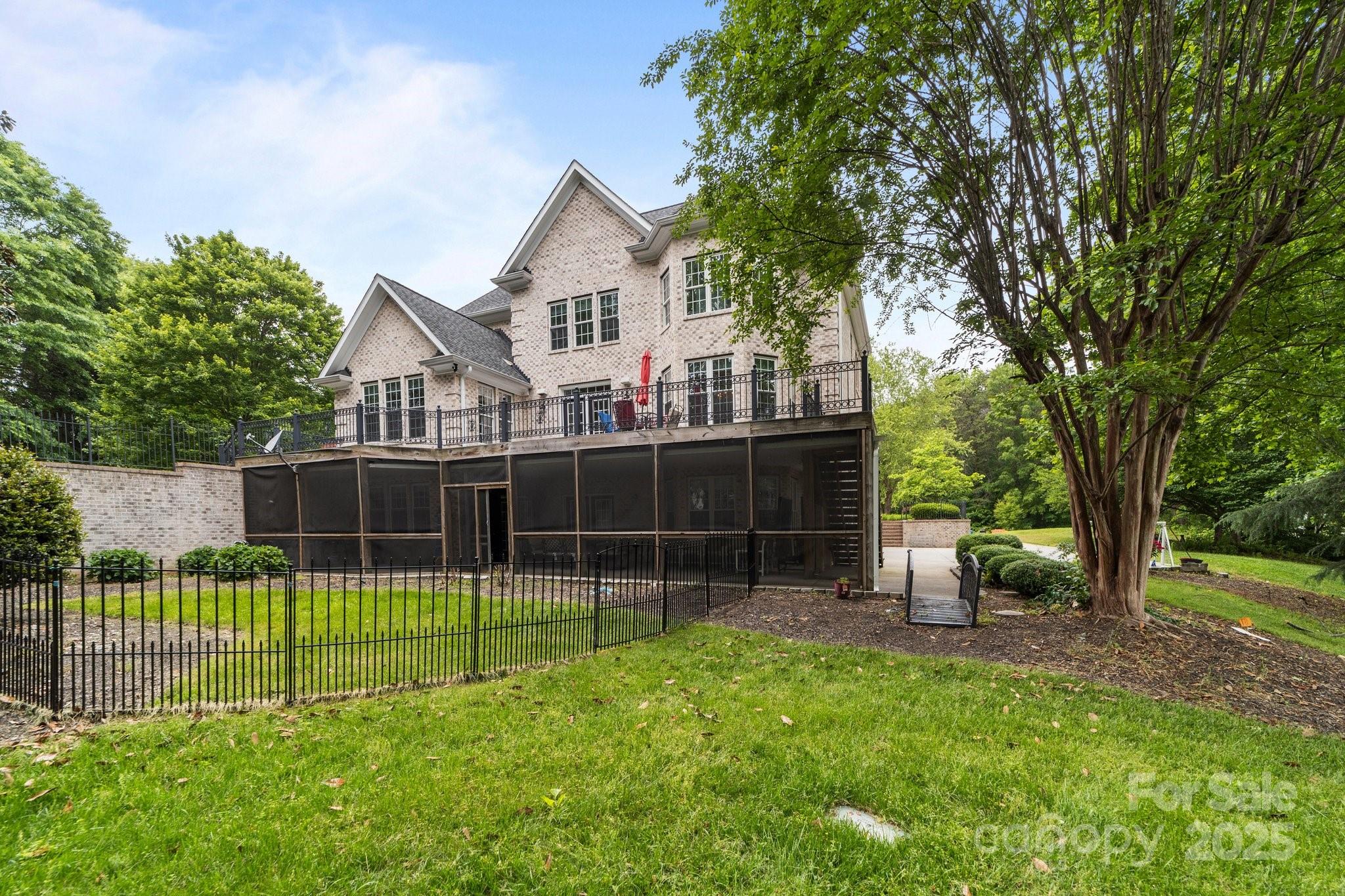 196 Arnold Palmer Drive Advance NC 27006