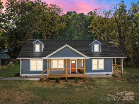 215 Mccoy Cove Black Mountain NC 28711