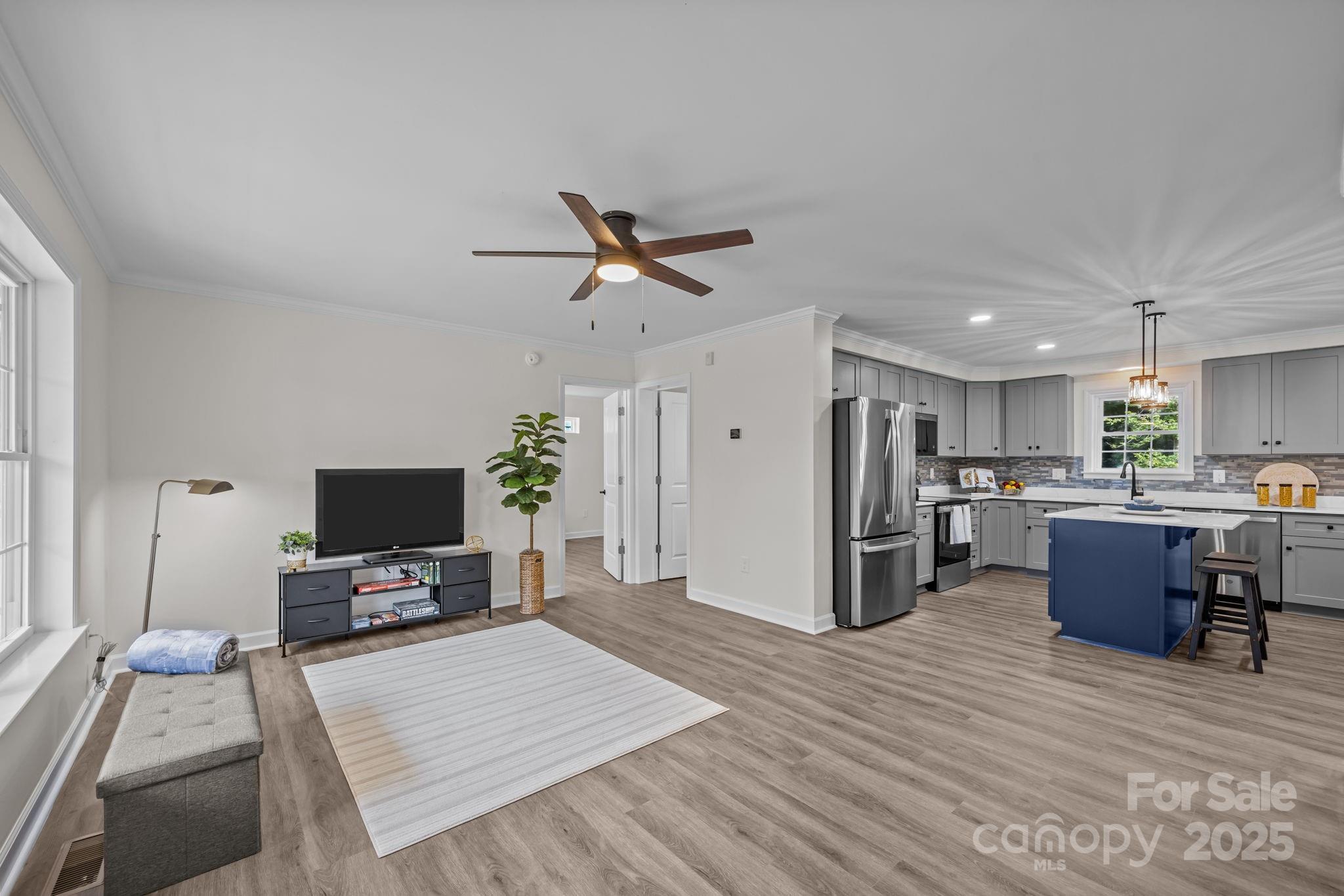 215 Mccoy Cove Black Mountain NC 28711