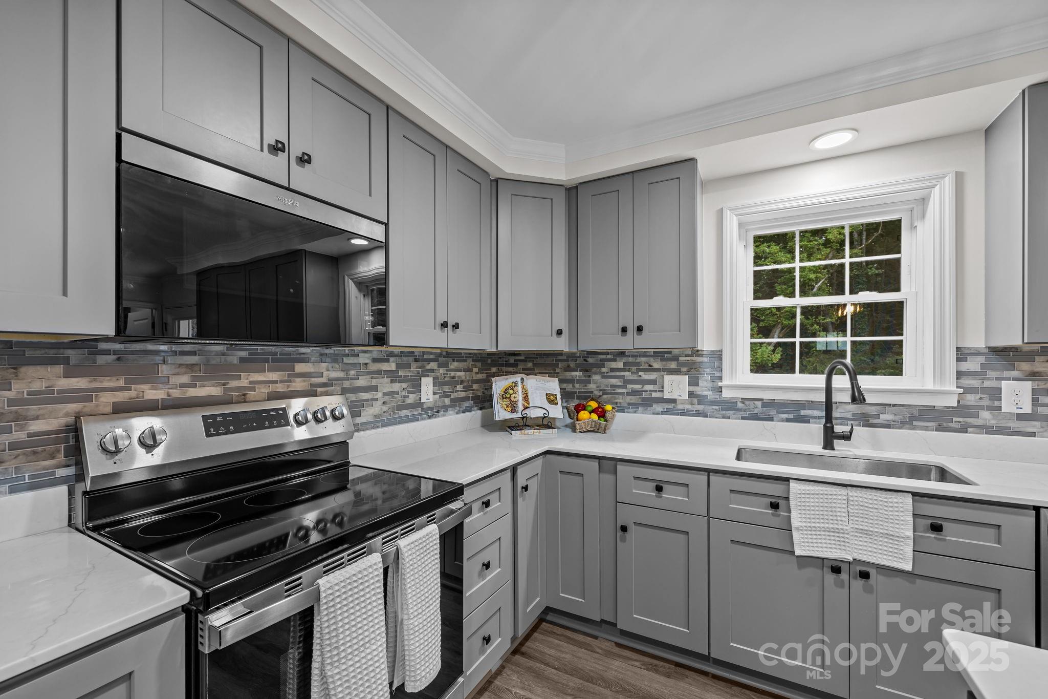 215 Mccoy Cove Black Mountain NC 28711