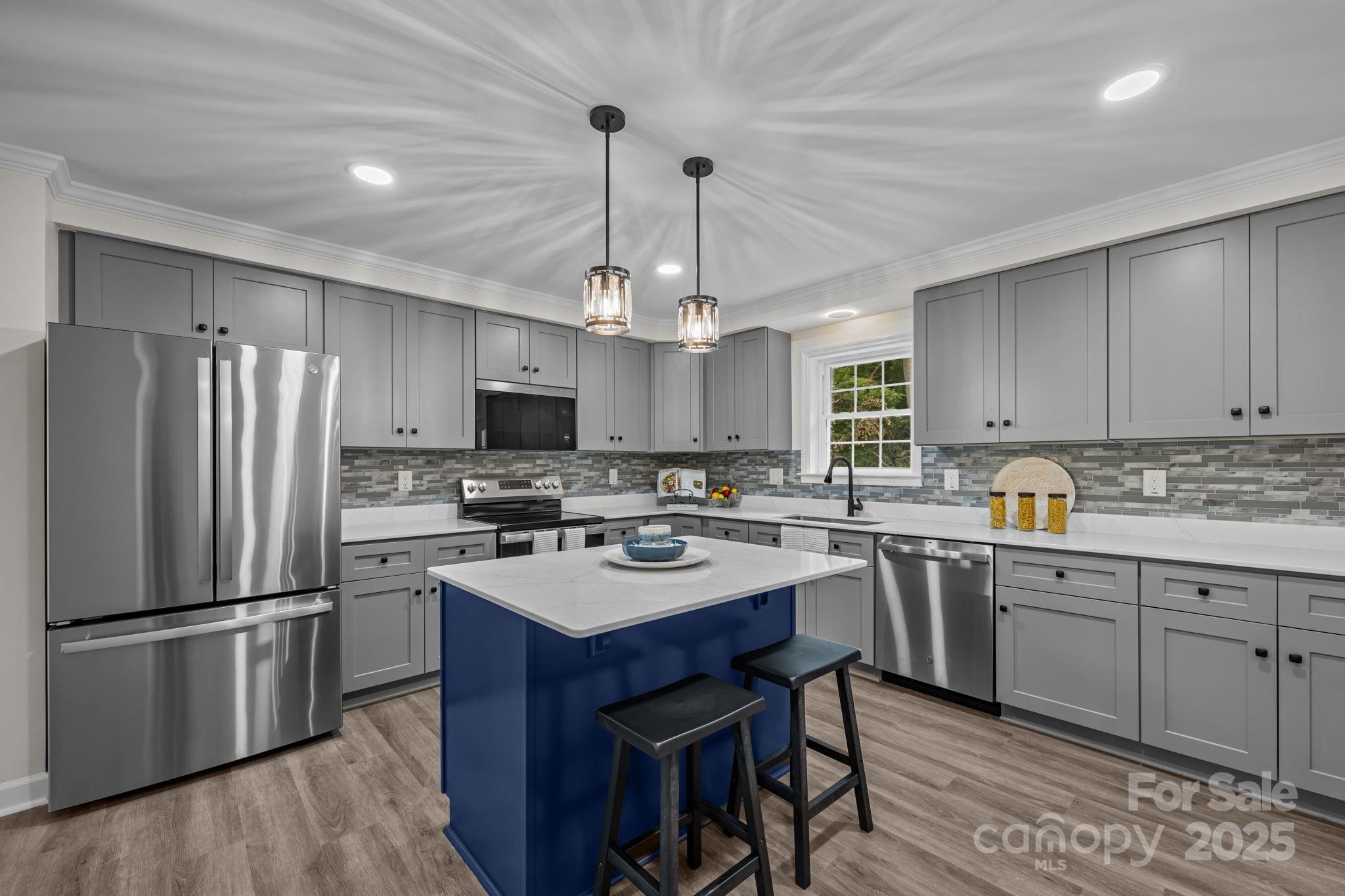 215 Mccoy Cove Black Mountain NC 28711