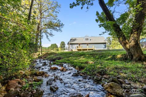 215 Mccoy Cove Black Mountain NC 28711