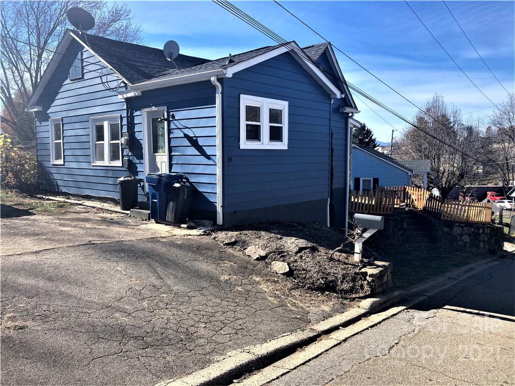 4 Sheppard Street Canton NC 28716