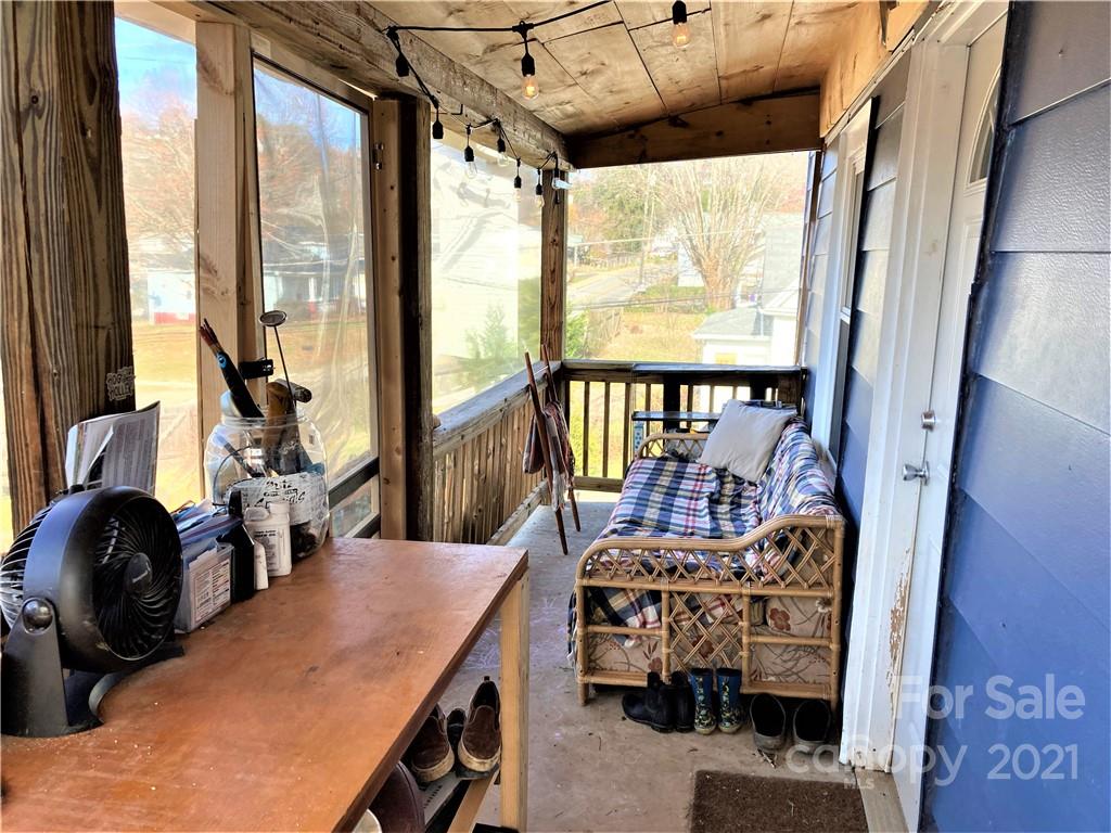 4 Sheppard Street Canton NC 28716
