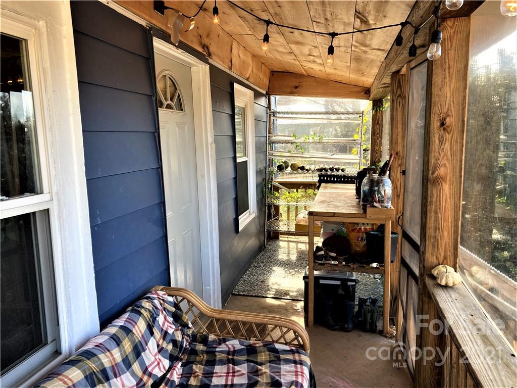 4 Sheppard Street Canton NC 28716