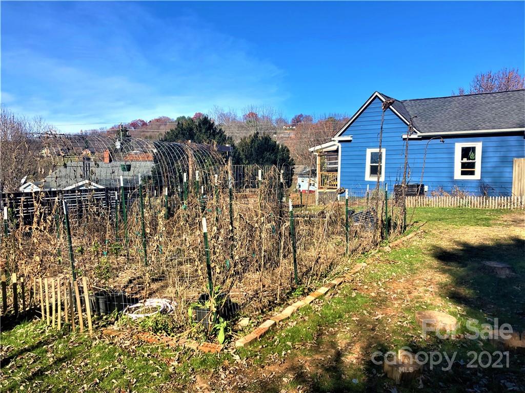 4 Sheppard Street Canton NC 28716