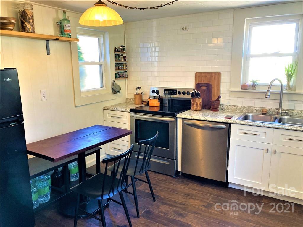 4 Sheppard Street Canton NC 28716