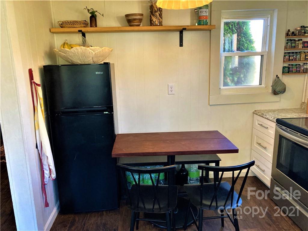 4 Sheppard Street Canton NC 28716