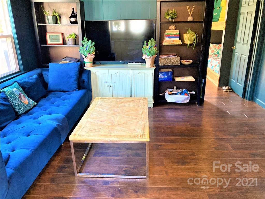 4 Sheppard Street Canton NC 28716
