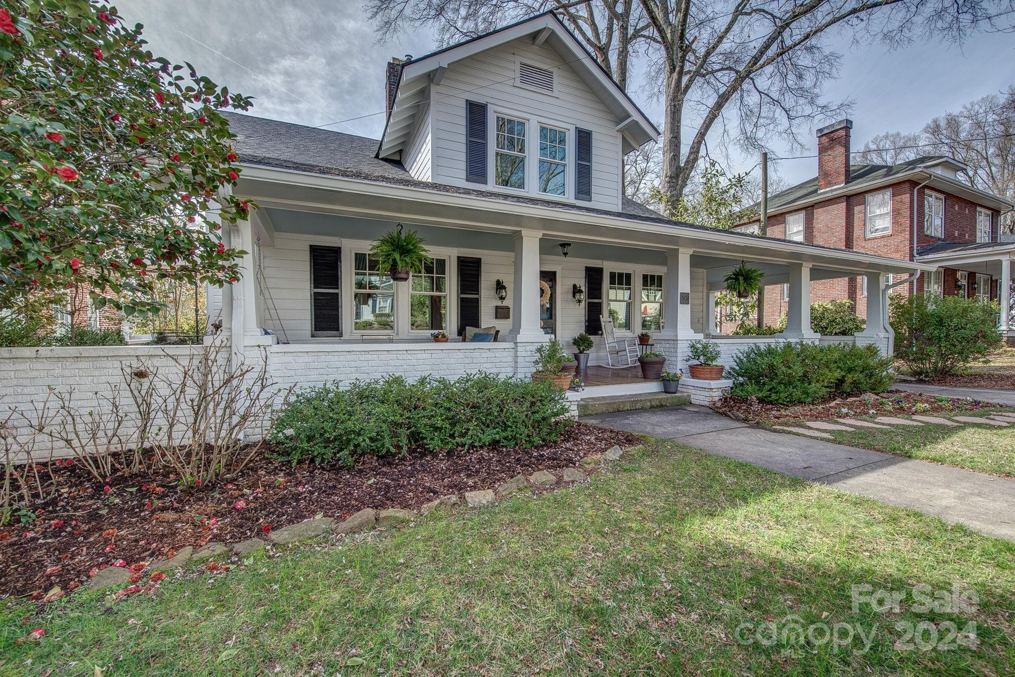 307 W 5th Avenue Gastonia NC 28052