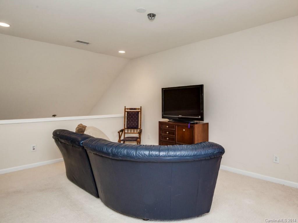 7923 Oratorio Place Charlotte NC 28270