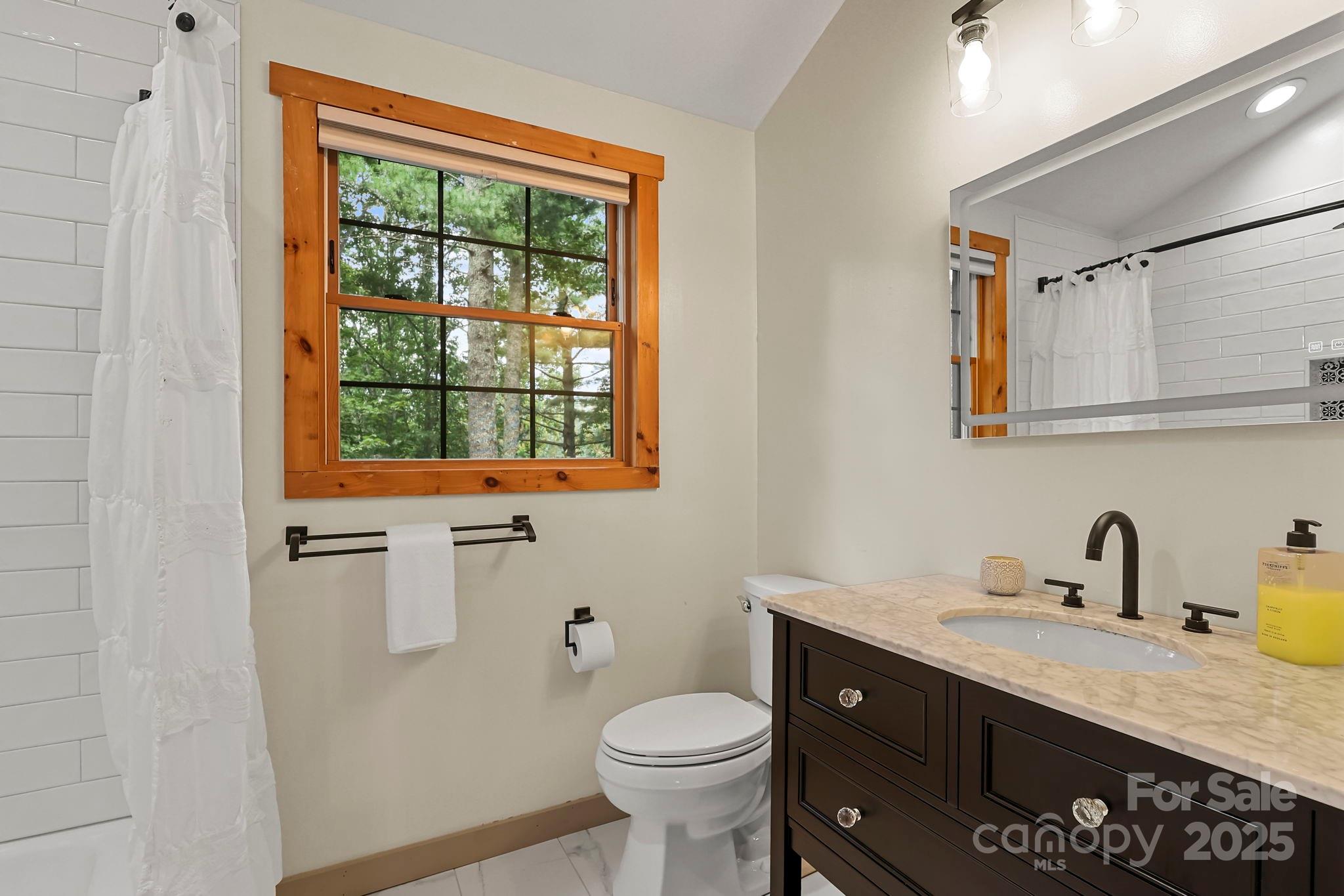 228 Woodby Ridge Road Vilas NC 28692