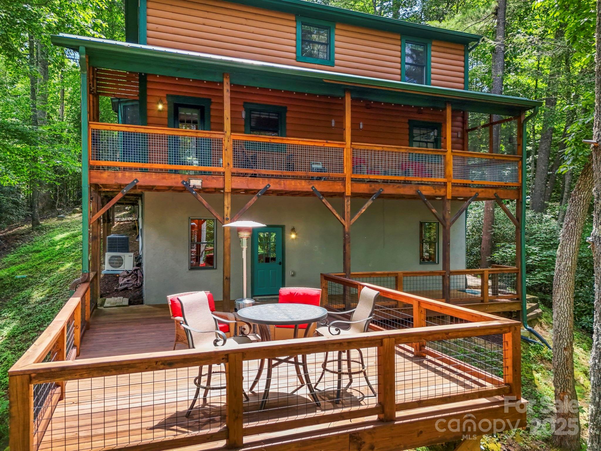 228 Woodby Ridge Road Vilas NC 28692