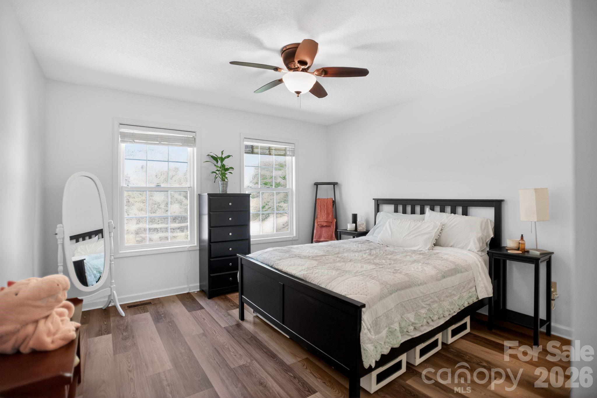 75 N Sunset Ridge Drive Etowah NC 28729