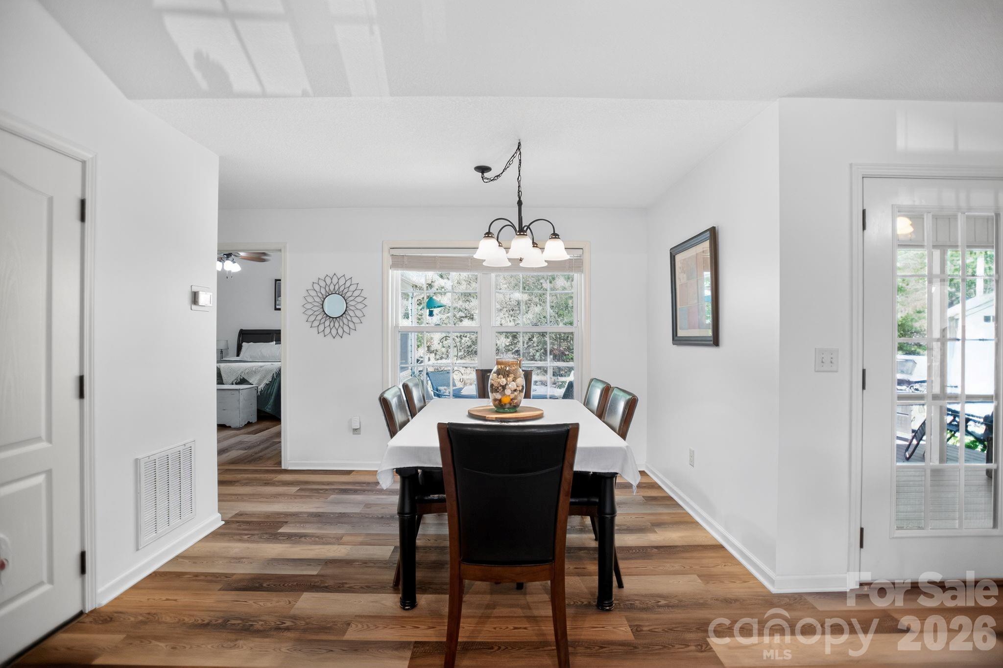 75 N Sunset Ridge Drive Etowah NC 28729
