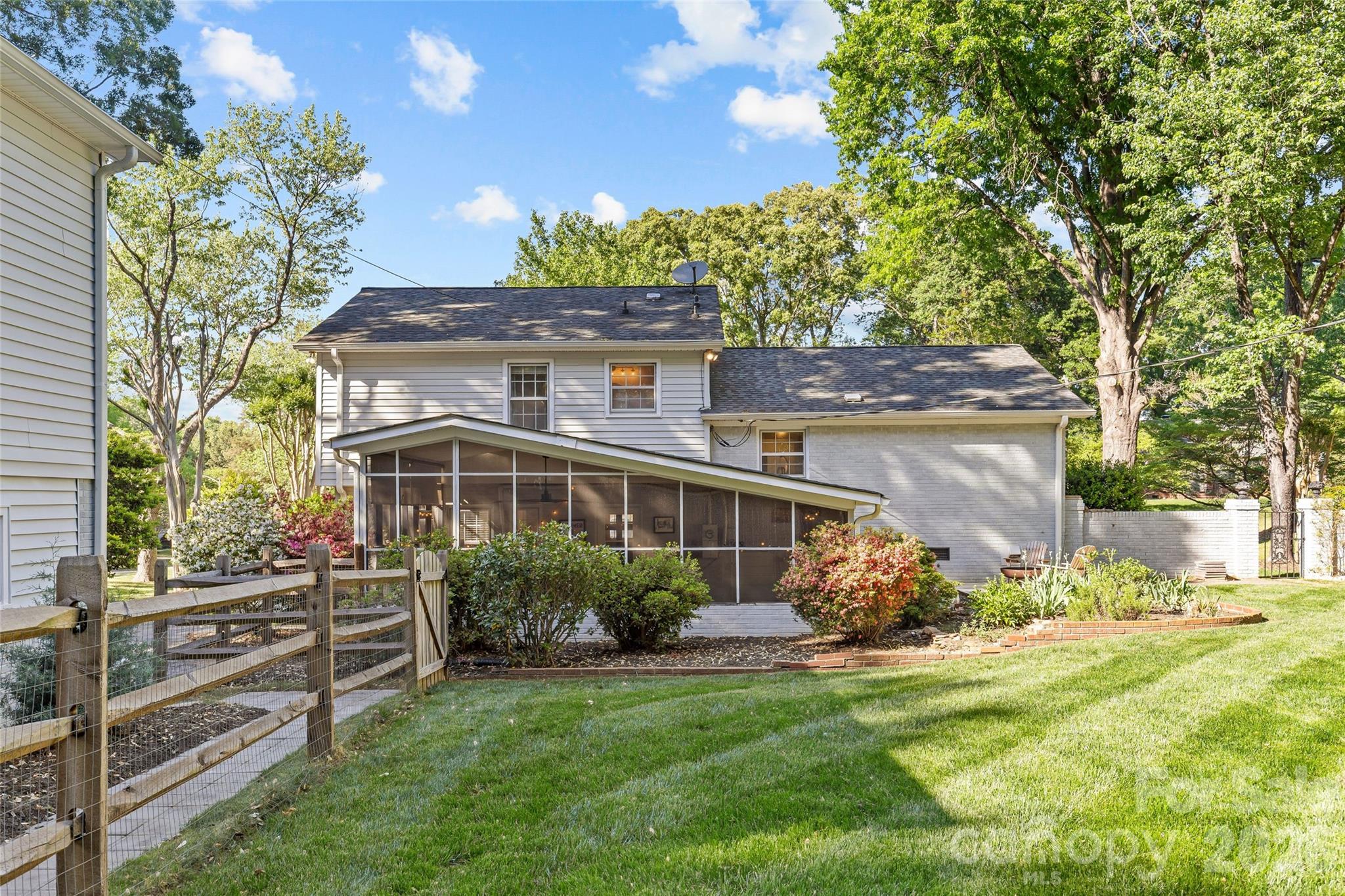 7013 Old Forge Drive Charlotte NC 28226
