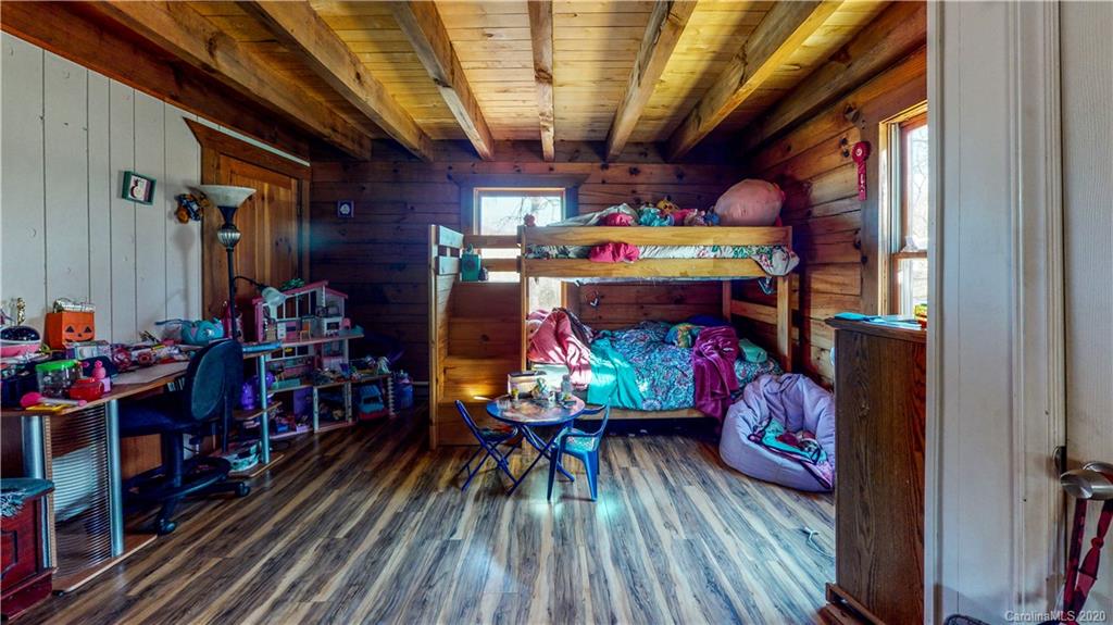 311 Old Glenwood Road Marion NC 28752