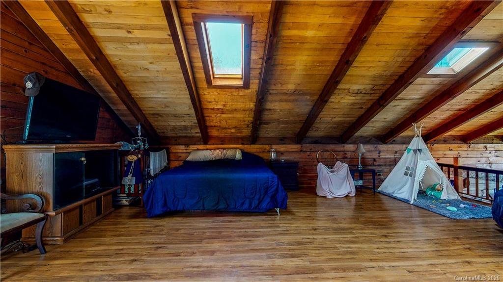 311 Old Glenwood Road Marion NC 28752
