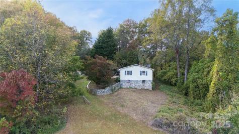 143 Dogwood Acres Loop Marion NC 28752