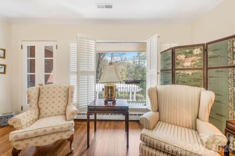 4 Dogwood Road Asheville NC 28804