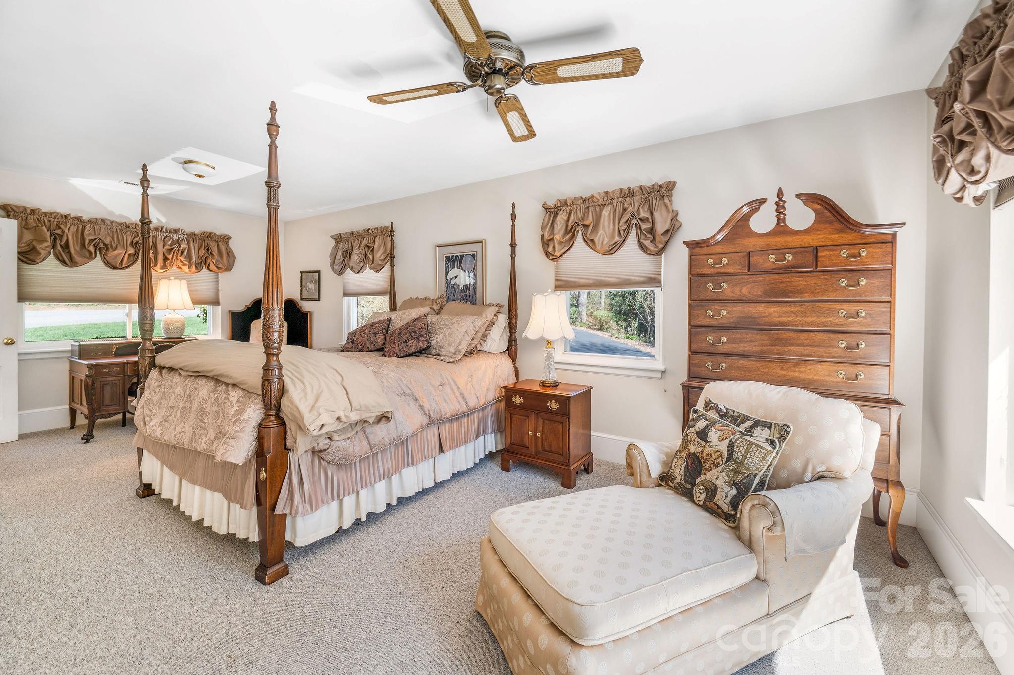 4 Dogwood Road Asheville NC 28804