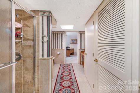 4 Dogwood Road Asheville NC 28804