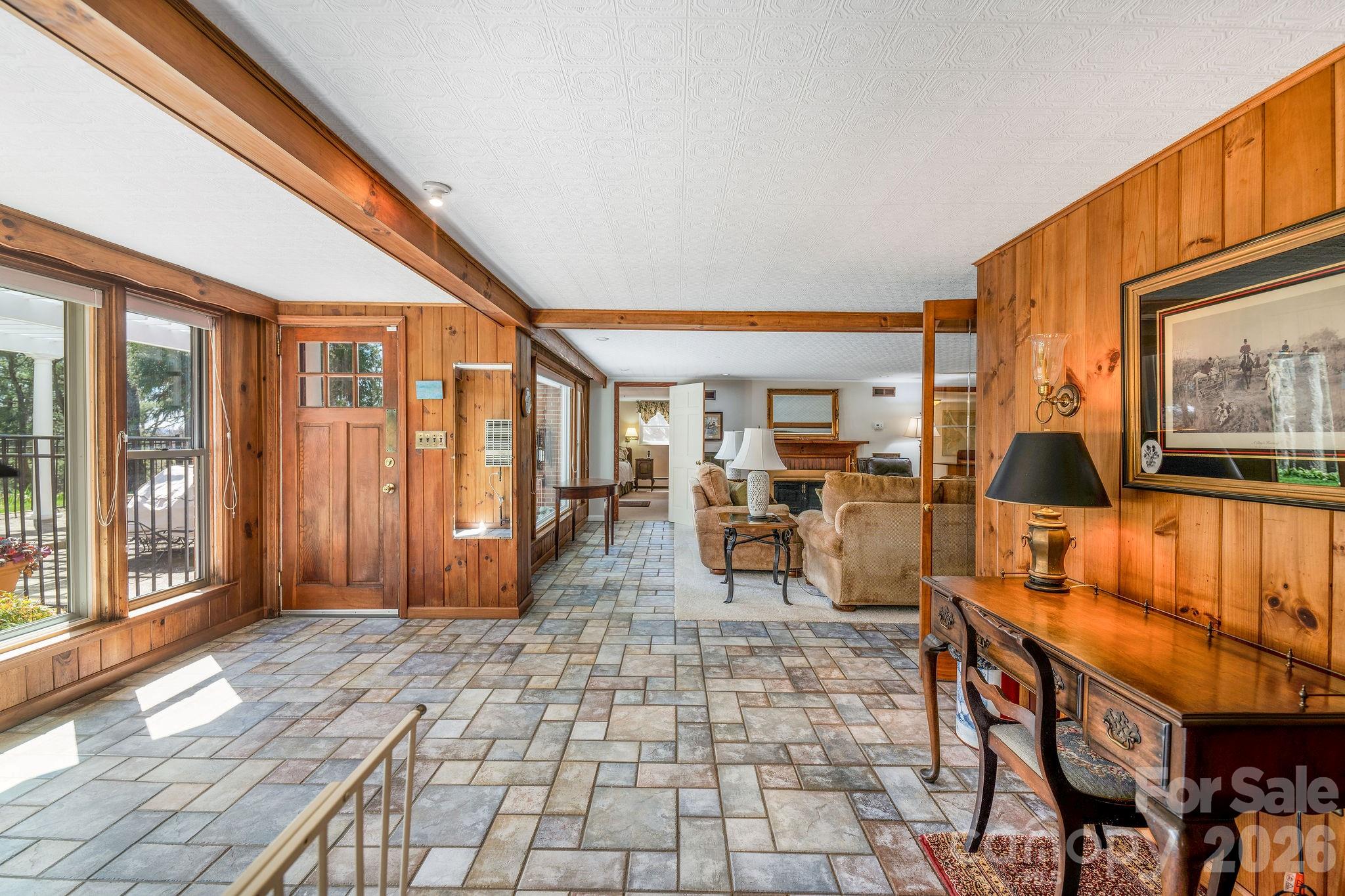 4 Dogwood Road Asheville NC 28804