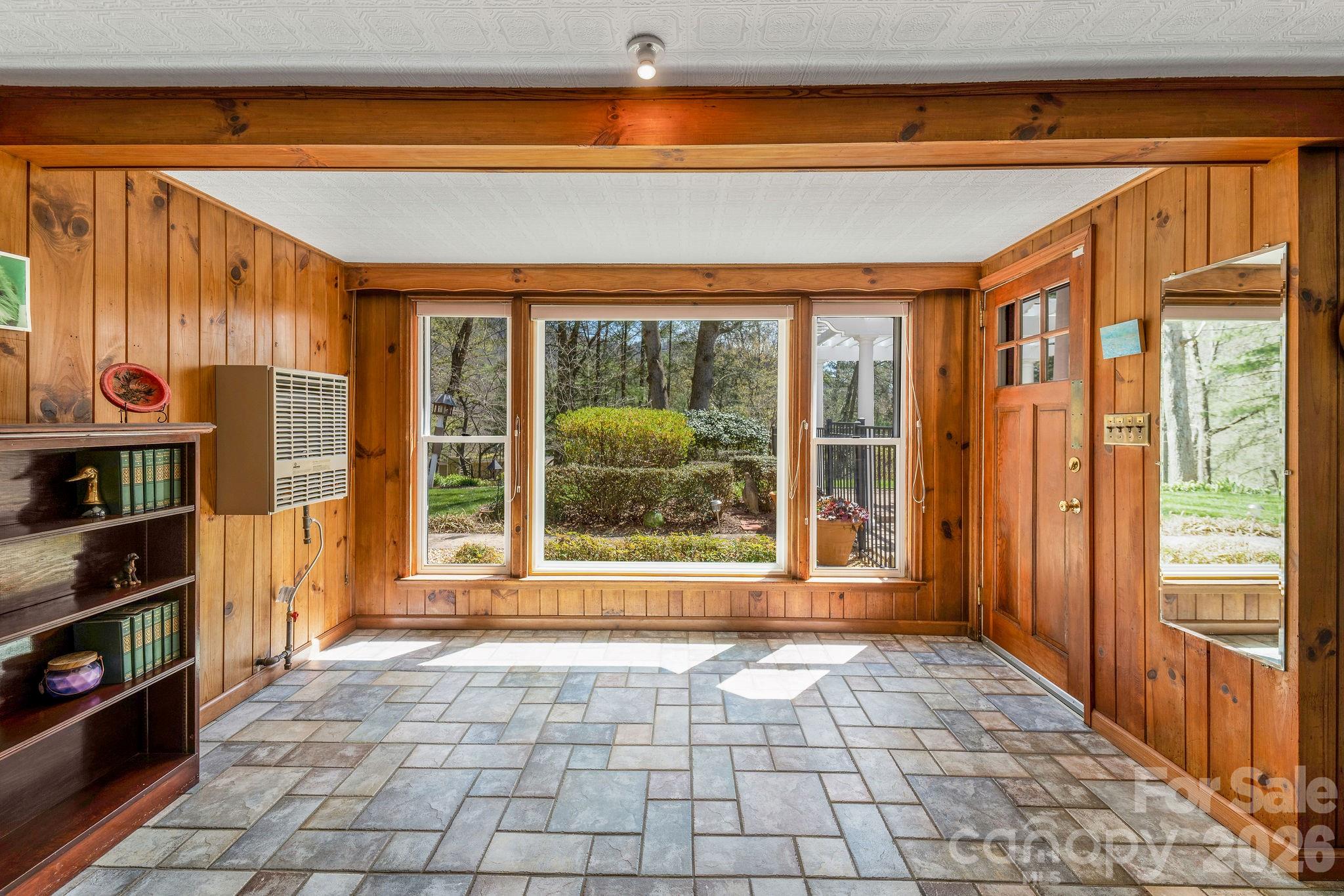 4 Dogwood Road Asheville NC 28804