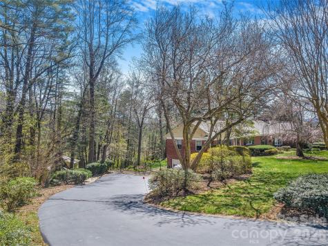 4 Dogwood Road Asheville NC 28804