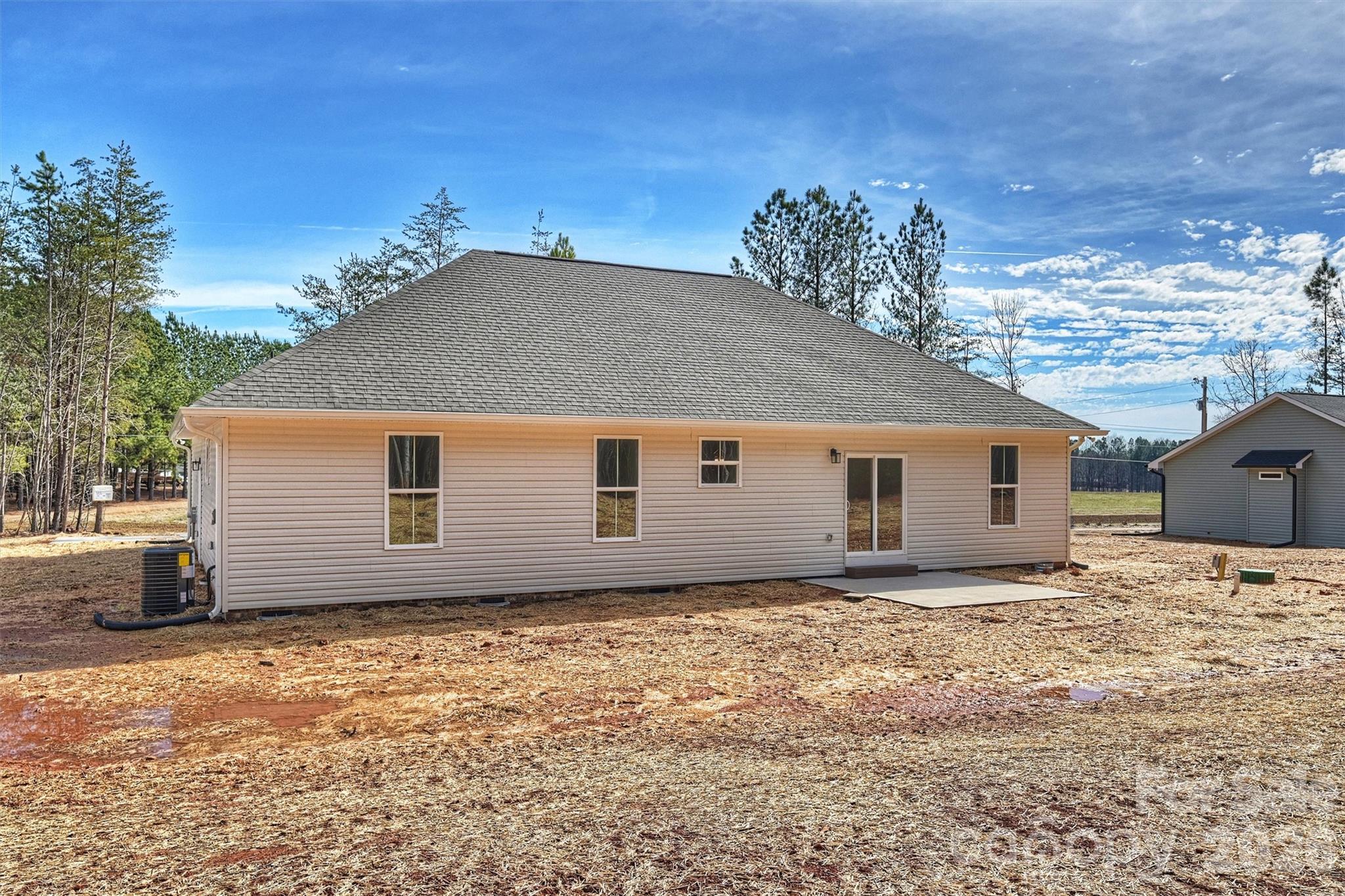 2271 Lee Lawing Road Lincolnton NC 28092