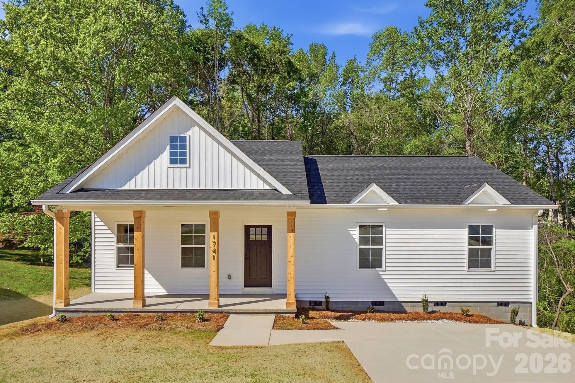 1741 Moss Court Gastonia NC 28054