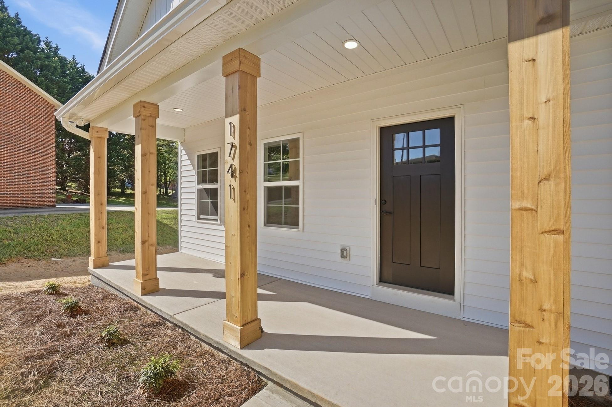 1741 Moss Court Gastonia NC 28054