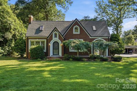 1624 S New Hope Road Gastonia NC 28054