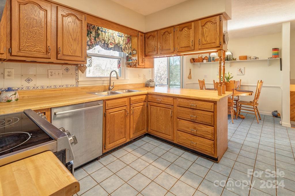 23 Auburndale Drive Asheville NC 28806