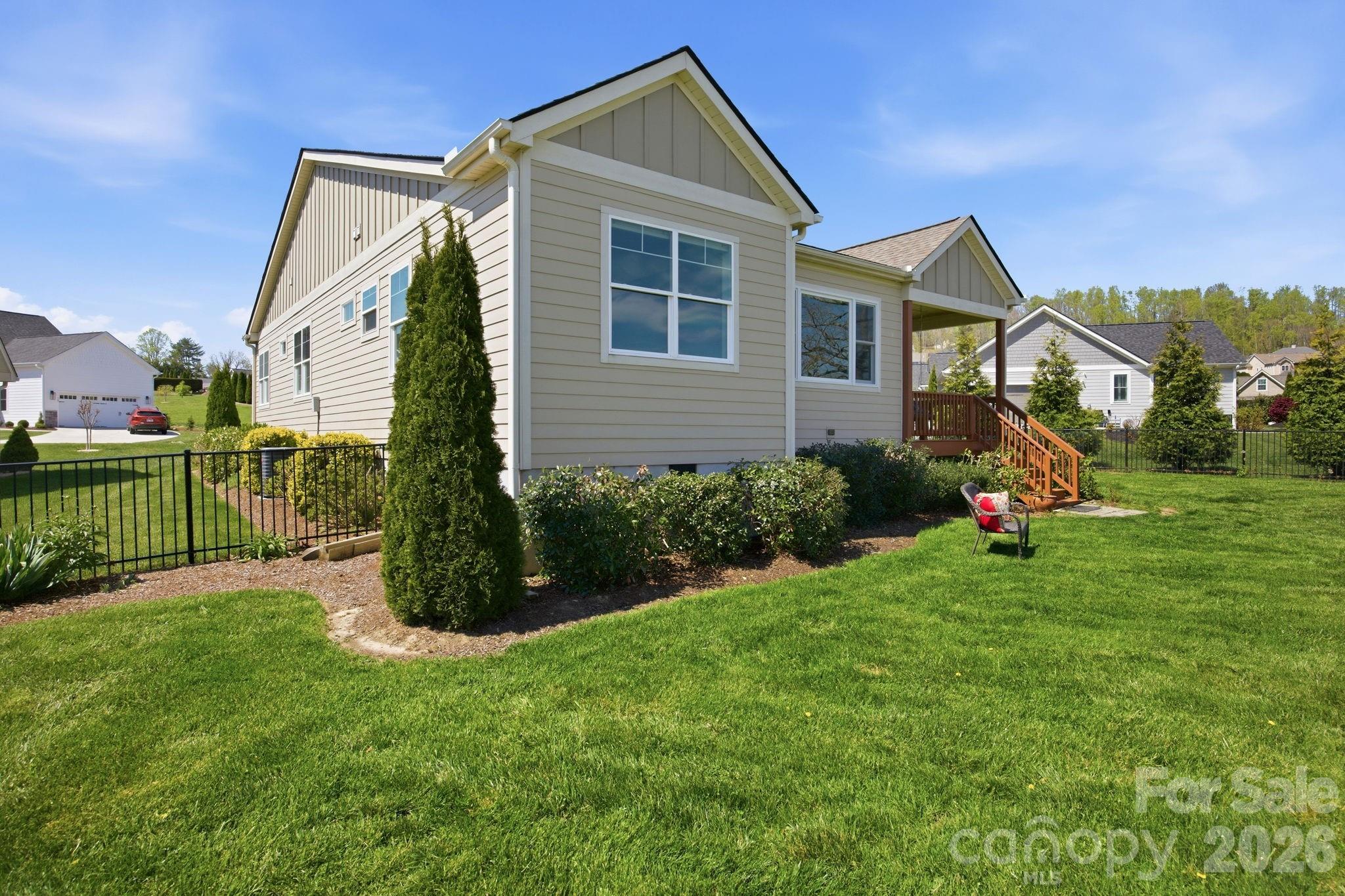 82 Blacksmith Run Drive Hendersonville NC 28792