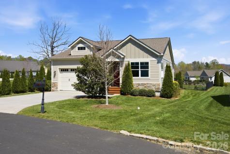 82 Blacksmith Run Drive Hendersonville NC 28792
