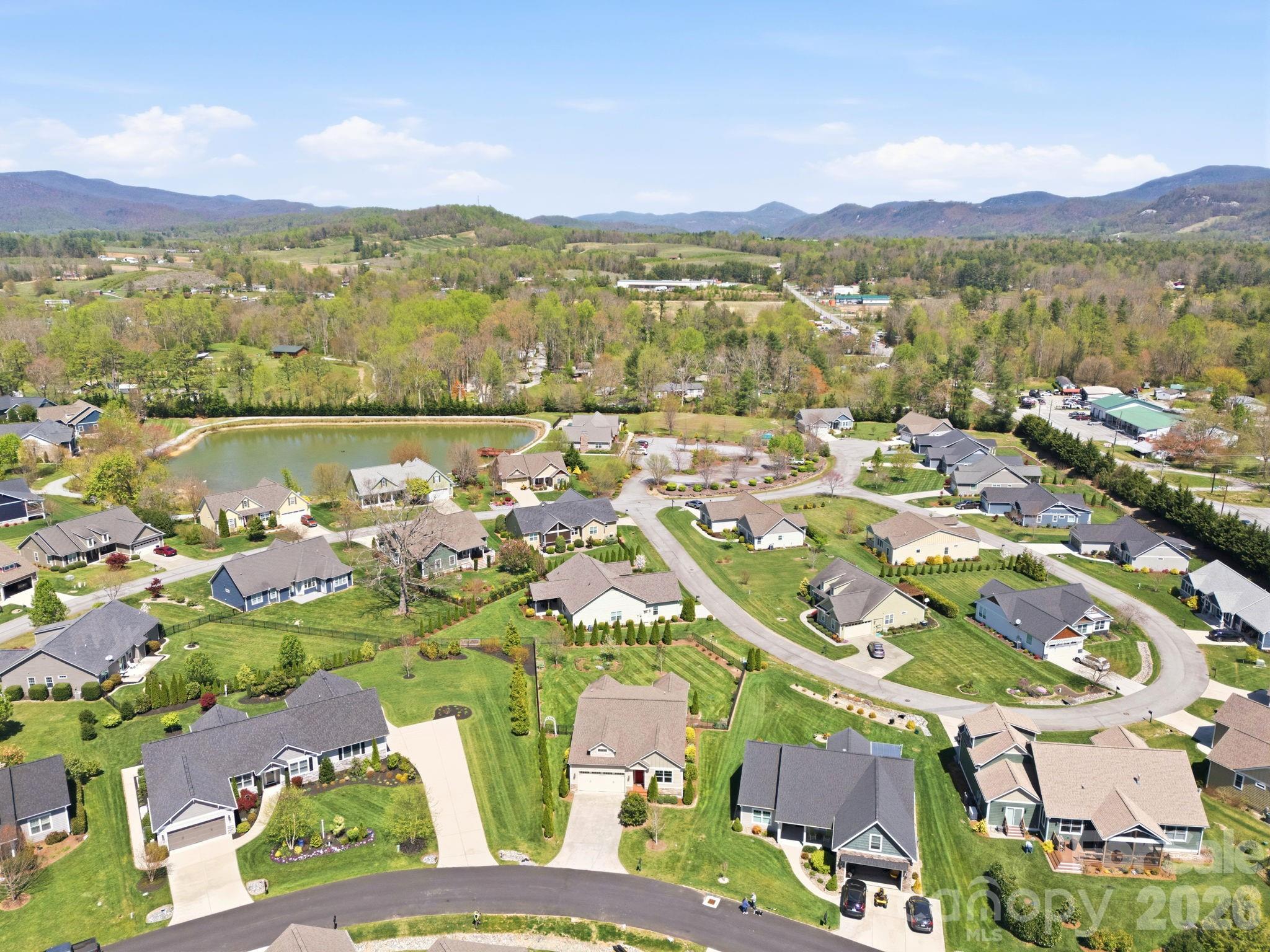 82 Blacksmith Run Drive Hendersonville NC 28792