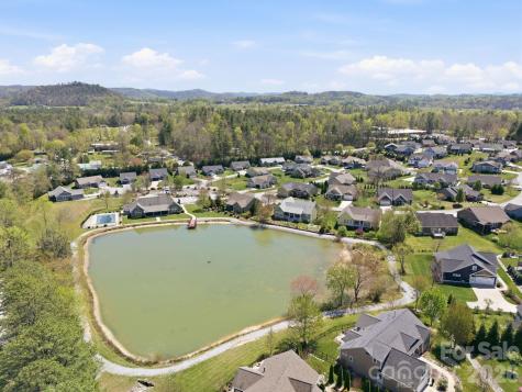 82 Blacksmith Run Drive Hendersonville NC 28792