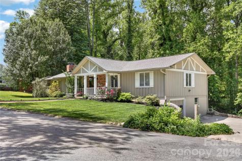 711 Oak Terrace Lane Hendersonville NC 28791