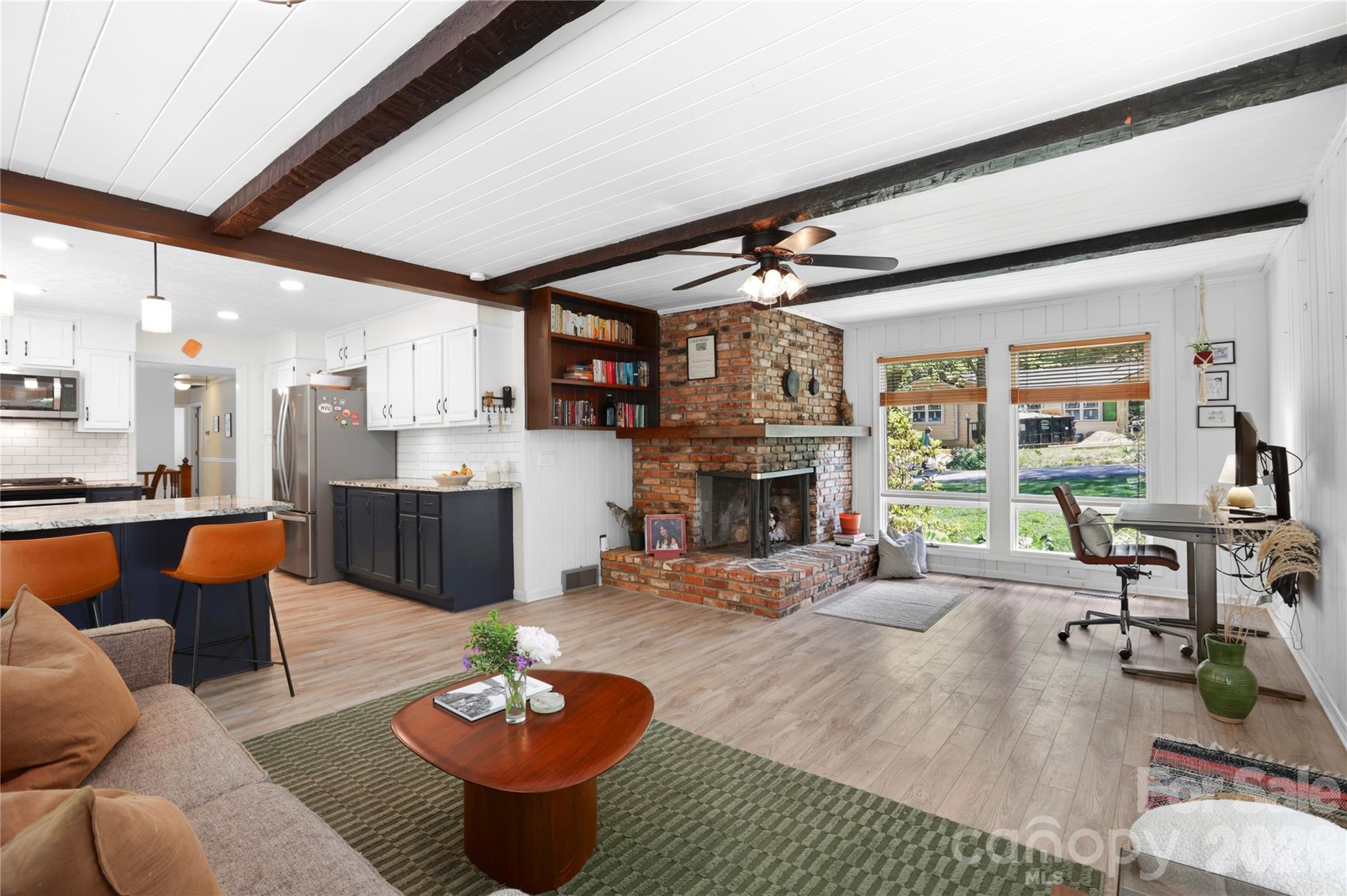 711 Oak Terrace Lane Hendersonville NC 28791