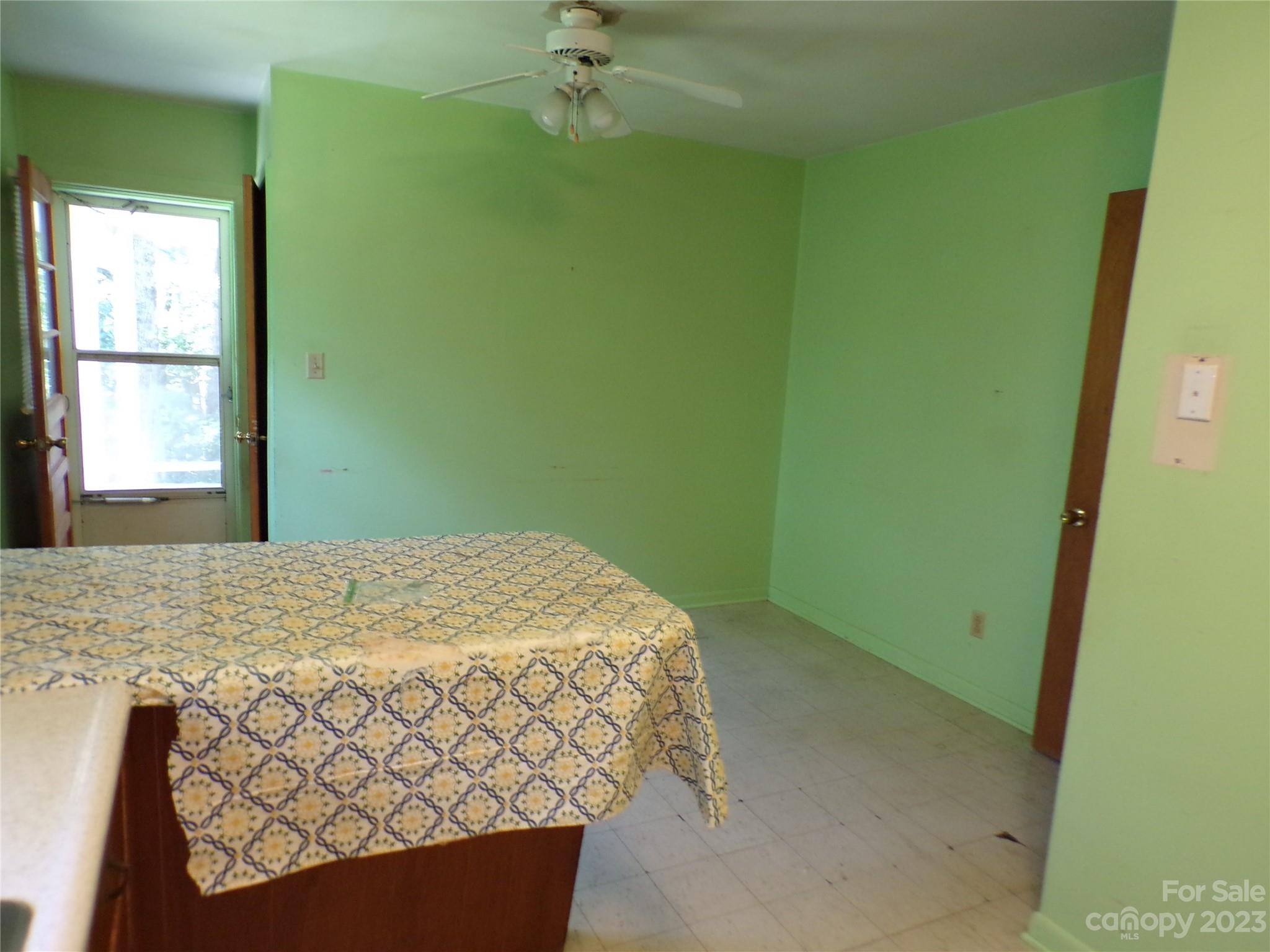 41 Hornot Circle Asheville NC 28806