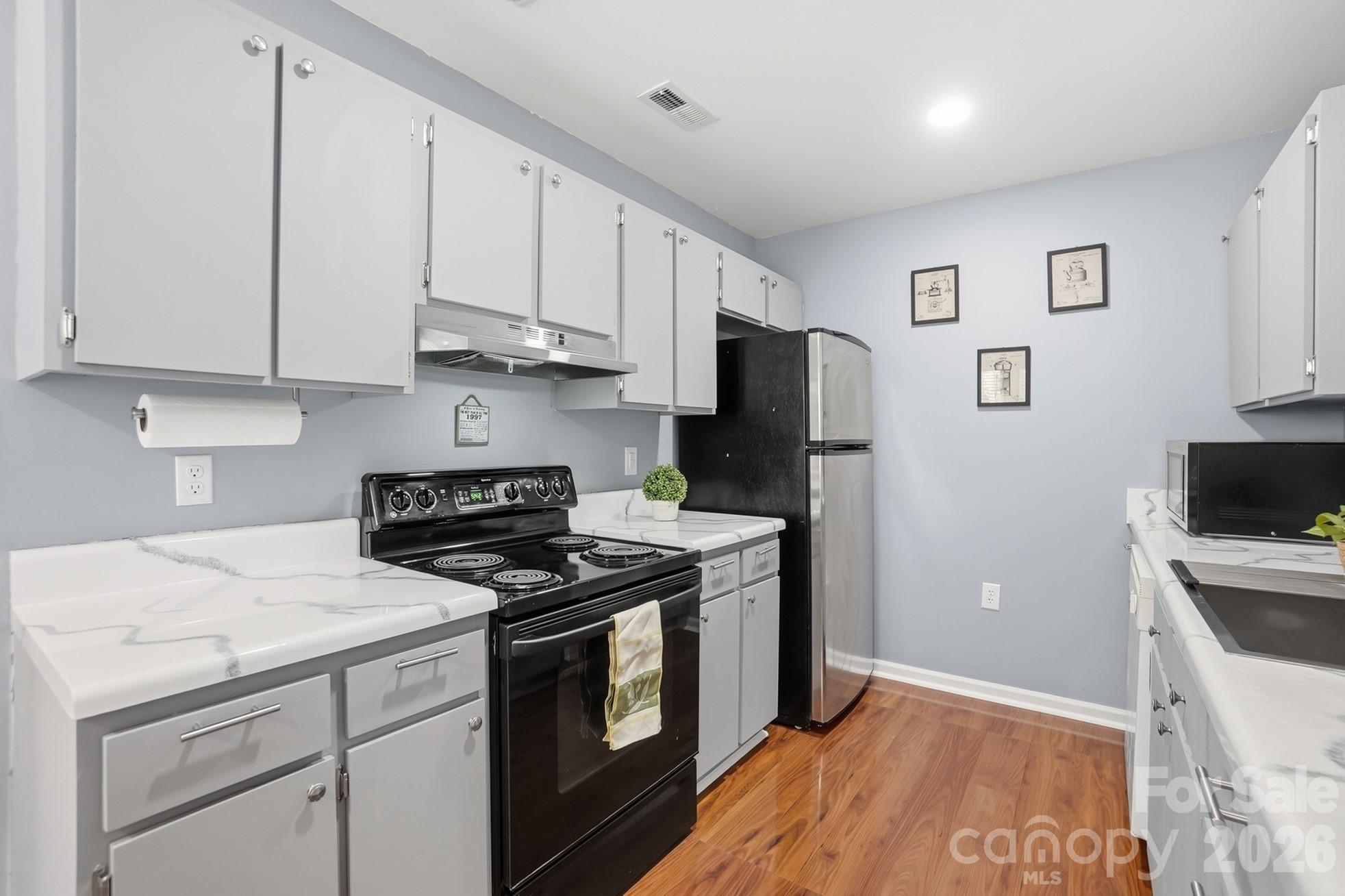 906 Key Street Charlotte NC 28208