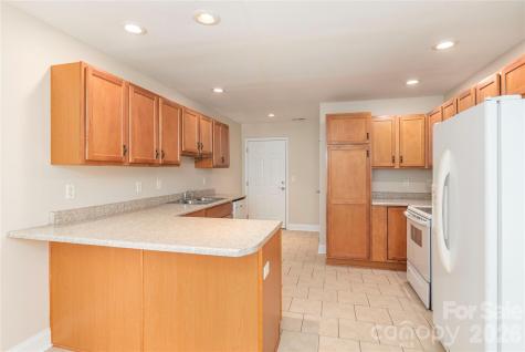 8 Kaylor Drive Arden NC 28704