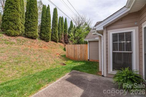 8 Kaylor Drive Arden NC 28704