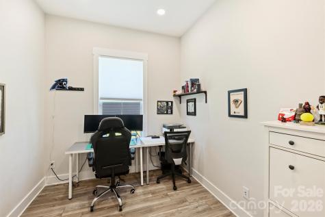 1002 Parkes Street Matthews NC 28105